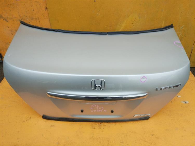 Крышка багажника Хонда Легенд в Ревде 555211